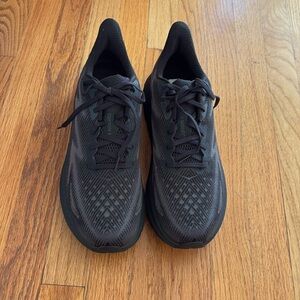 Hoka 12D clifton9 Men’s